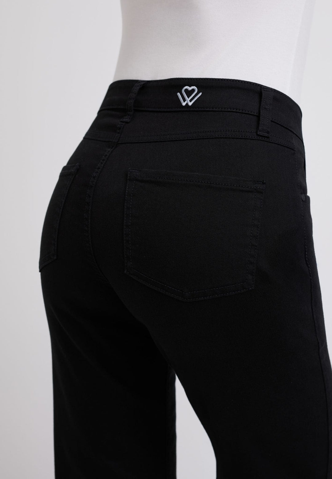 wonderjeans Relaxed Wide Forever Pure Black